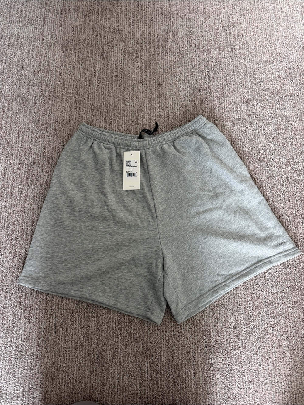Vuori Sedona Retro Boyfriend Heather Gray Athletic Shorts - small NWT